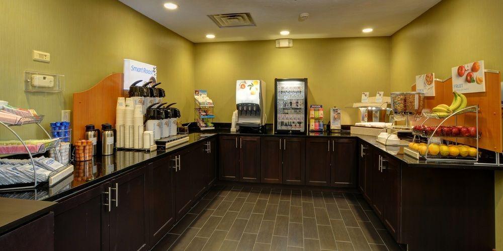 Holiday Inn Express & Suites Midwest City By Ihg Exteriör bild