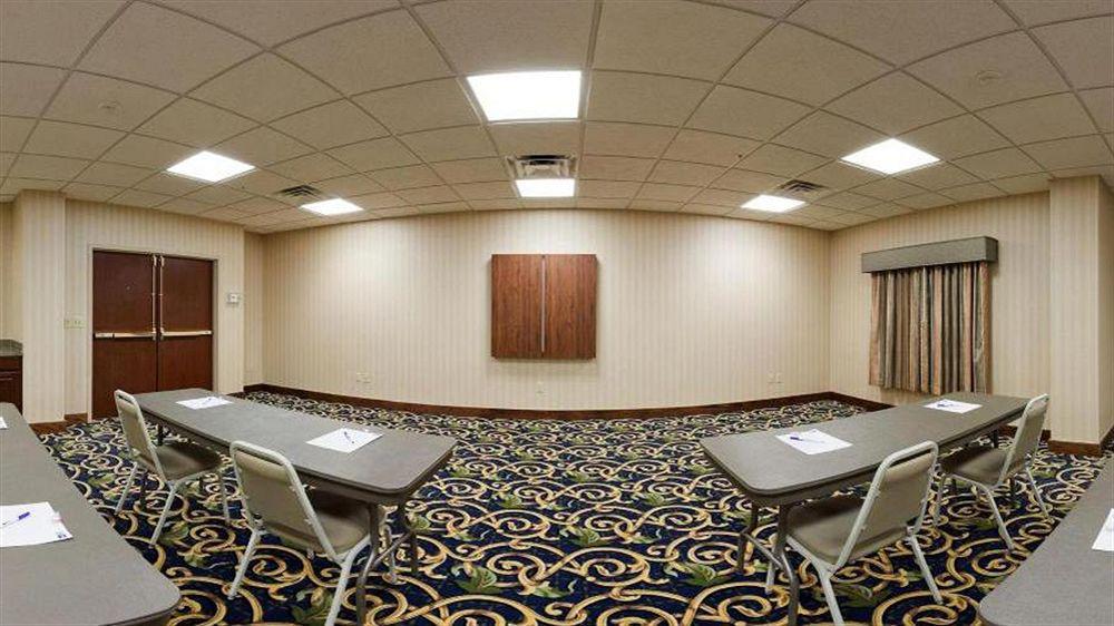 Holiday Inn Express & Suites Midwest City By Ihg Exteriör bild