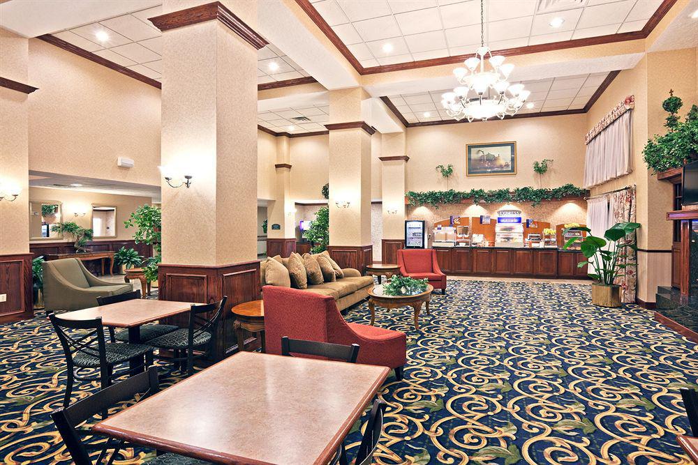 Holiday Inn Express & Suites Midwest City By Ihg Inreriör bild