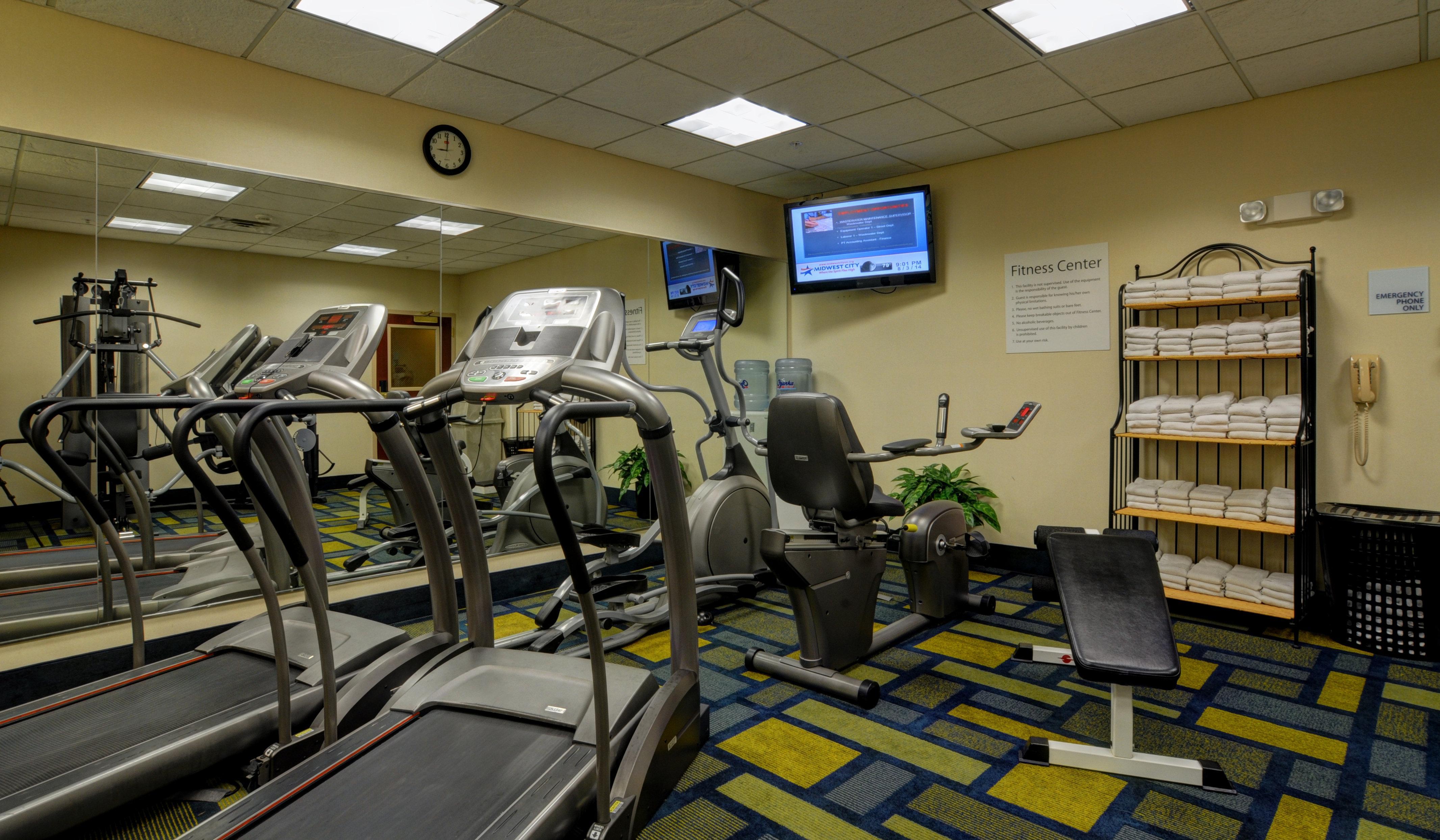 Holiday Inn Express & Suites Midwest City By Ihg Exteriör bild