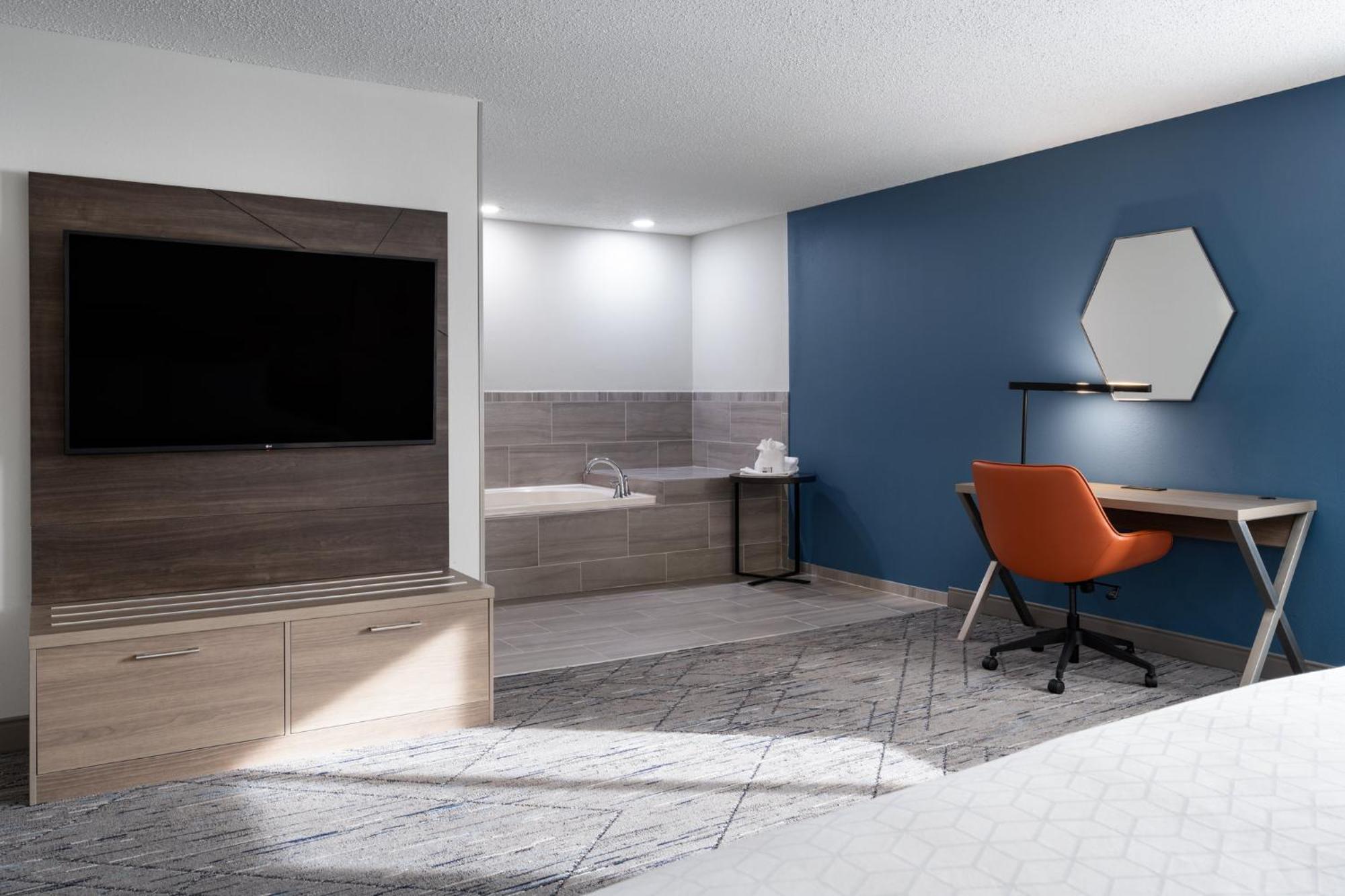 Holiday Inn Express & Suites Midwest City By Ihg Exteriör bild