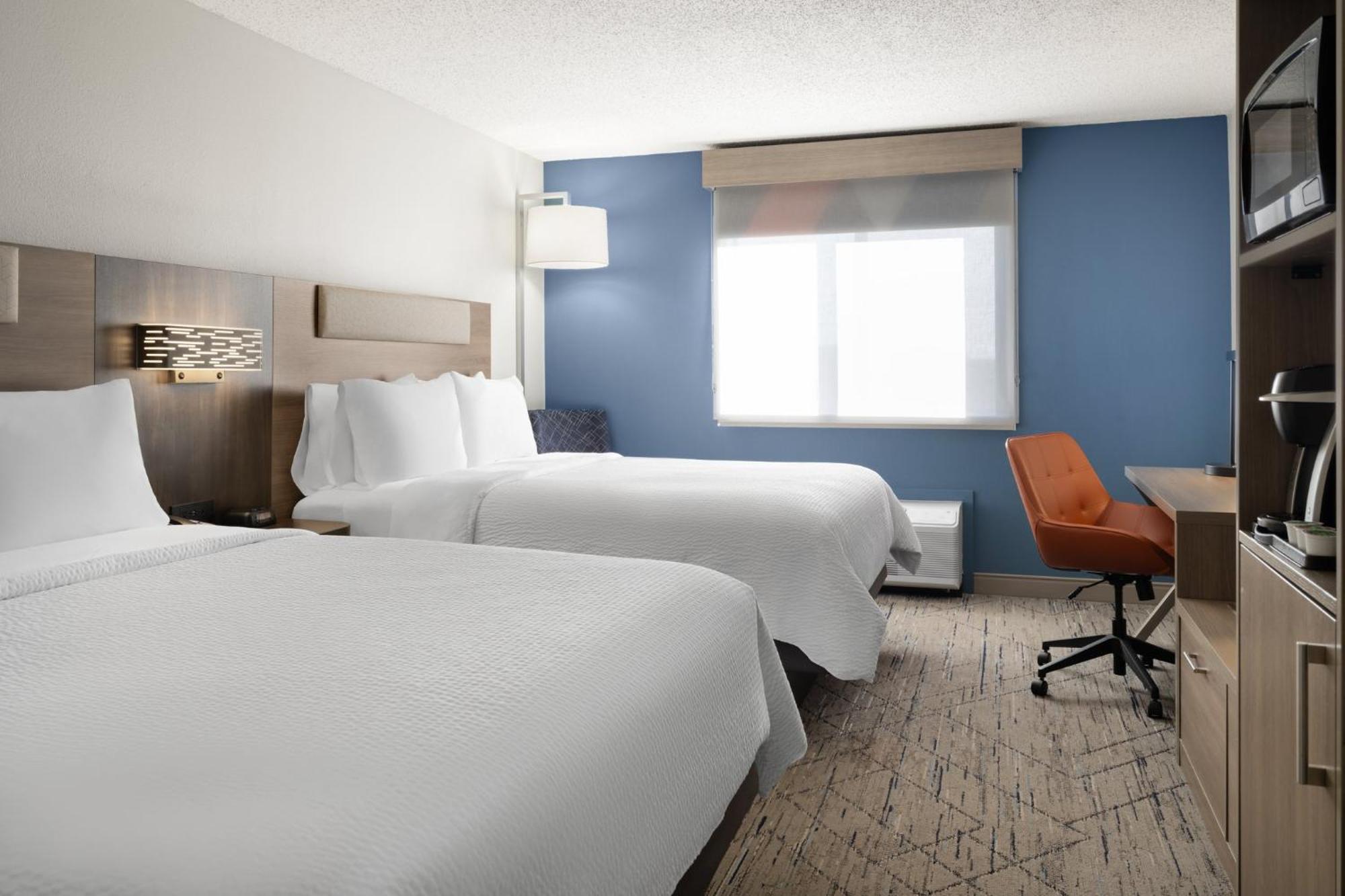 Holiday Inn Express & Suites Midwest City By Ihg Exteriör bild