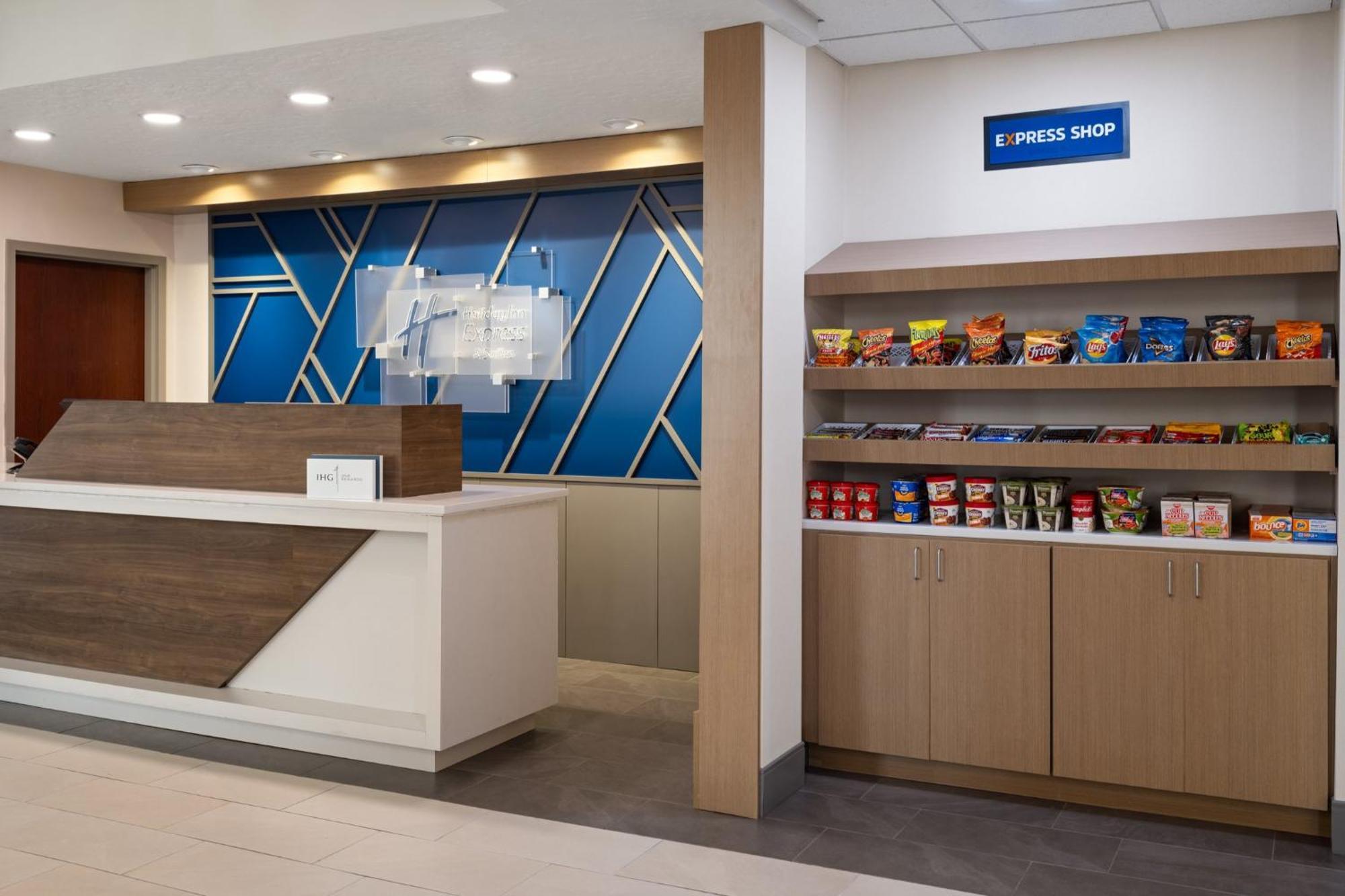 Holiday Inn Express & Suites Midwest City By Ihg Exteriör bild