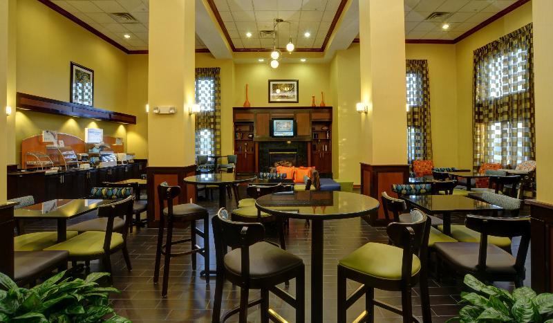 Holiday Inn Express & Suites Midwest City By Ihg Exteriör bild